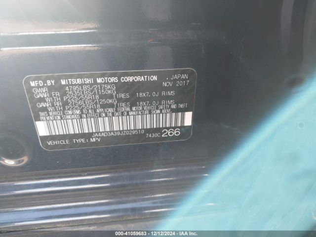 Photo 8 VIN: JA4AD3A39JZ029510 - MITSUBISHI OUTLANDER 