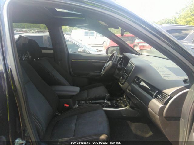 Photo 4 VIN: JA4AD3A39JZ049143 - MITSUBISHI OUTLANDER 