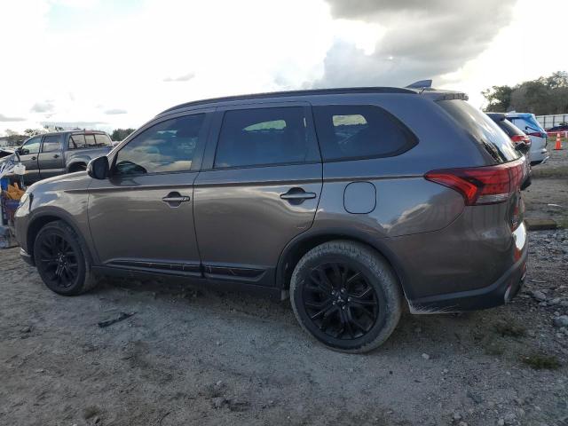 Photo 1 VIN: JA4AD3A39KZ028696 - MITSUBISHI OUTLANDER 