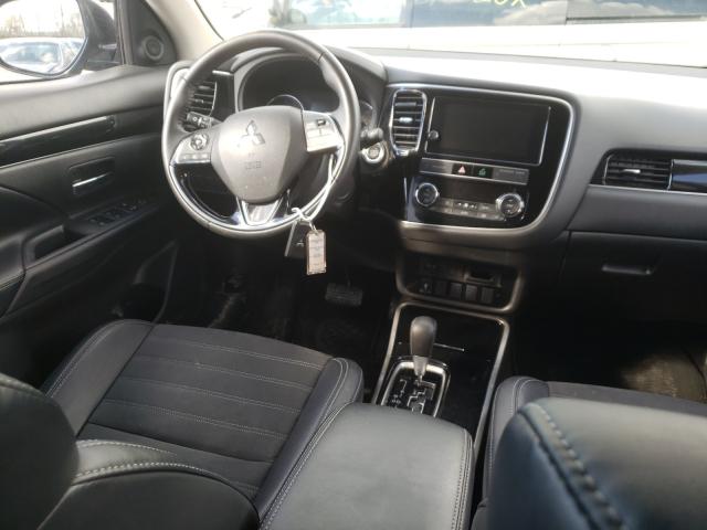 Photo 8 VIN: JA4AD3A39KZ035552 - MITSUBISHI OUTLANDER 