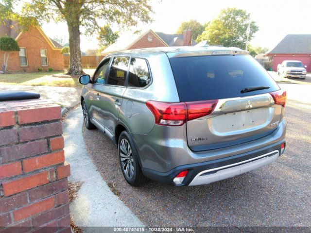 Photo 2 VIN: JA4AD3A39KZ042985 - MITSUBISHI OUTLANDER 