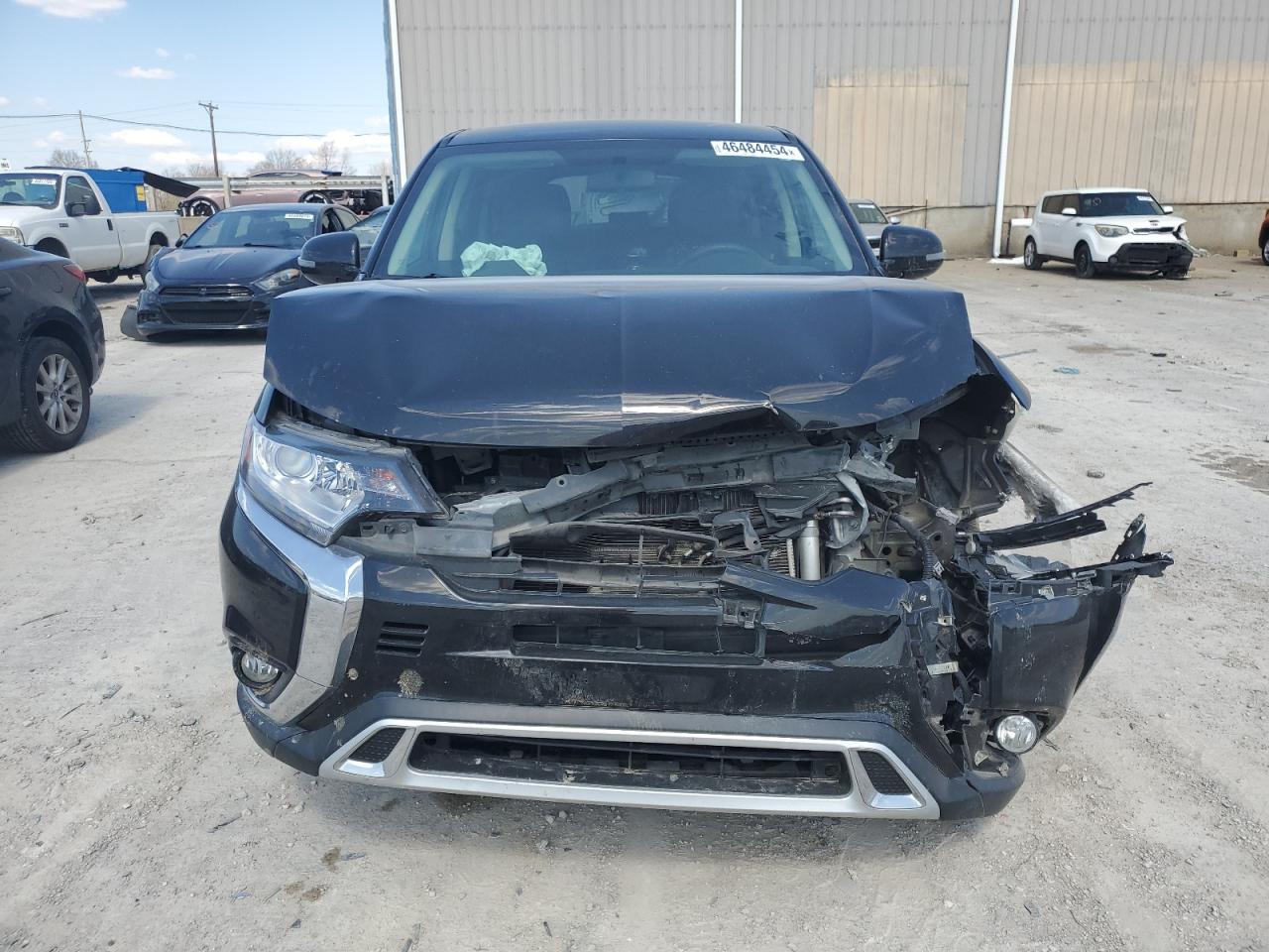 Photo 4 VIN: JA4AD3A39KZ045062 - MITSUBISHI OUTLANDER 