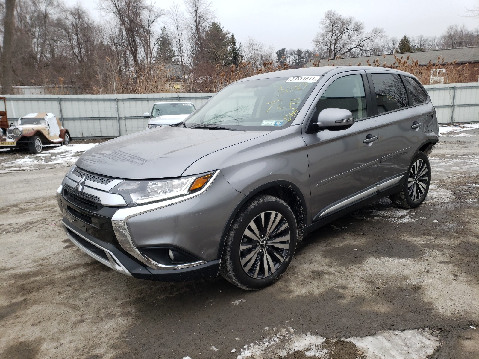 Photo 1 VIN: JA4AD3A39KZ047636 - MITSUBISHI OUTLANDER 