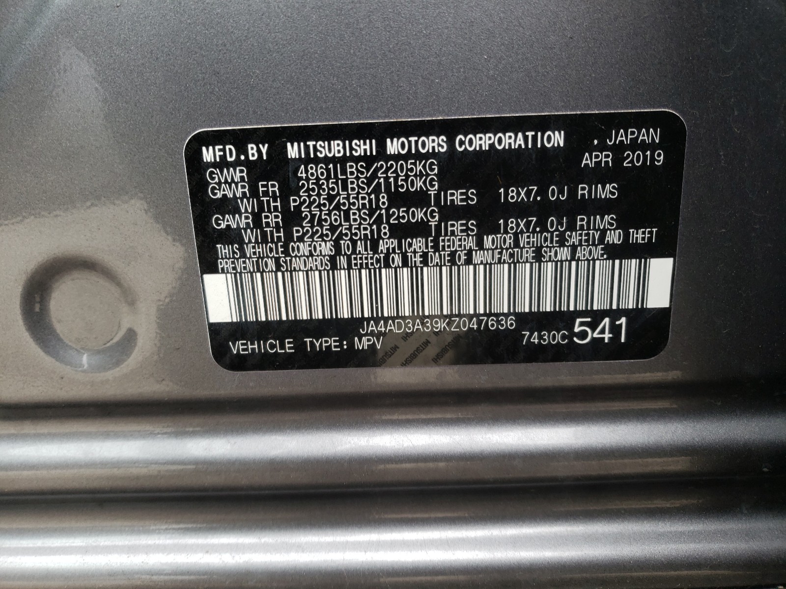 Photo 9 VIN: JA4AD3A39KZ047636 - MITSUBISHI OUTLANDER 