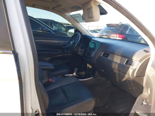 Photo 4 VIN: JA4AD3A39KZ053212 - MITSUBISHI OUTLANDER 