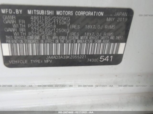 Photo 8 VIN: JA4AD3A39KZ055221 - MITSUBISHI OUTLANDER 