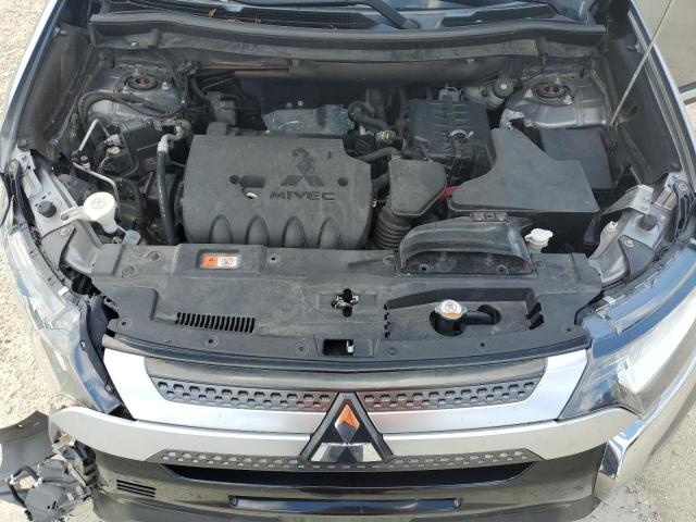 Photo 11 VIN: JA4AD3A39LZ006151 - MITSUBISHI OUTLANDER 