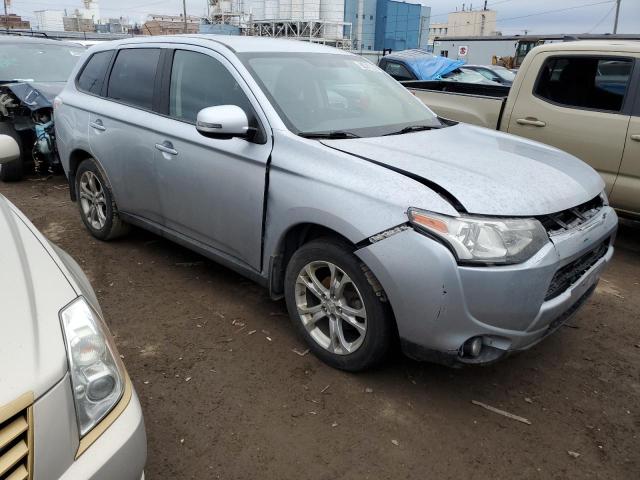 Photo 3 VIN: JA4AD3A3XEZ018425 - MITSUBISHI OUTLANDER 