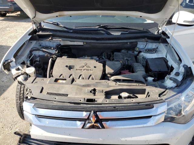 Photo 11 VIN: JA4AD3A3XFZ004509 - MITSUBISHI OUTLANDER 