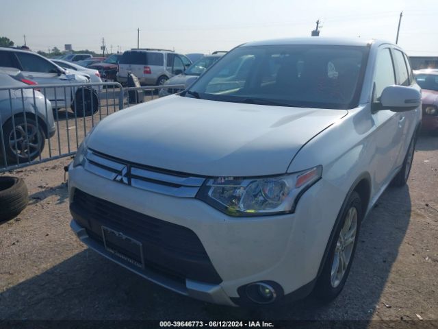 Photo 1 VIN: JA4AD3A3XFZ004980 - MITSUBISHI OUTLANDER 