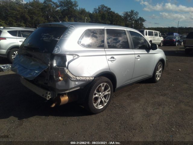 Photo 3 VIN: JA4AD3A3XFZ009239 - MITSUBISHI OUTLANDER 