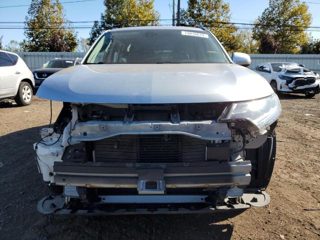 Photo 4 VIN: JA4AD3A3XGZ010473 - MITSUBISHI OUTLANDER 