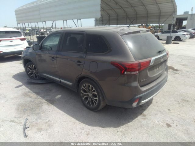 Photo 2 VIN: JA4AD3A3XGZ040251 - MITSUBISHI OUTLANDER 