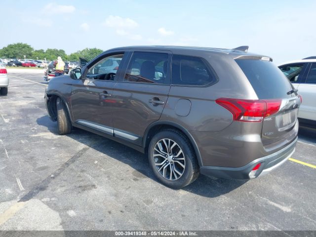 Photo 2 VIN: JA4AD3A3XHZ001192 - MITSUBISHI OUTLANDER 