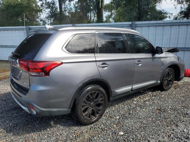 Photo 2 VIN: JA4AD3A3XHZ012841 - MITSUBISHI OUTLANDER 