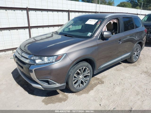 Photo 1 VIN: JA4AD3A3XHZ052255 - MITSUBISHI OUTLANDER 