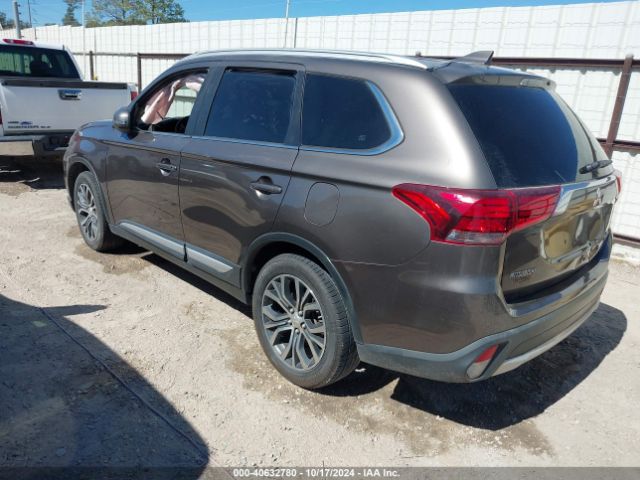 Photo 2 VIN: JA4AD3A3XHZ052255 - MITSUBISHI OUTLANDER 