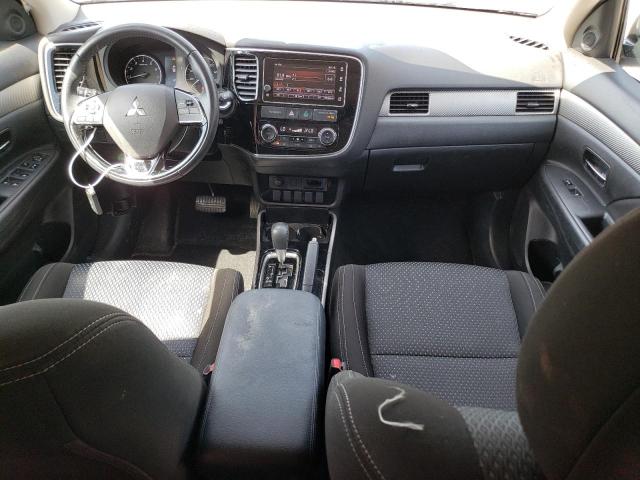 Photo 7 VIN: JA4AD3A3XJZ001585 - MITSUBISHI OUTLANDER 