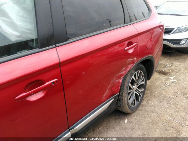 Photo 5 VIN: JA4AD3A3XJZ016474 - MITSUBISHI OUTLANDER 