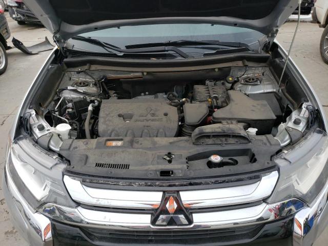 Photo 6 VIN: JA4AD3A3XJZ020248 - MITSUBISHI OUTLANDER 