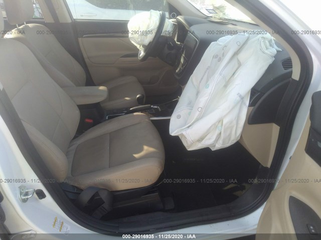 Photo 4 VIN: JA4AD3A3XJZ054349 - MITSUBISHI OUTLANDER 