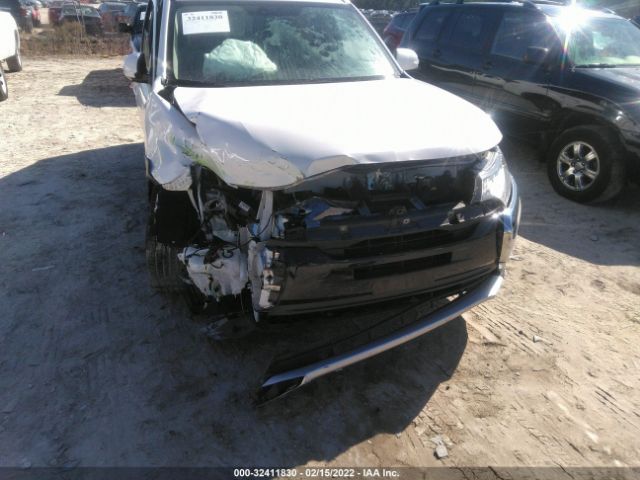 Photo 5 VIN: JA4AD3A3XJZ065108 - MITSUBISHI OUTLANDER 