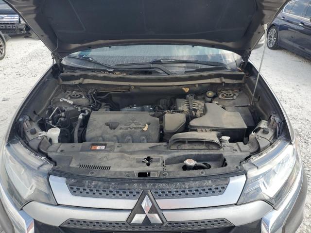 Photo 11 VIN: JA4AD3A3XKZ006514 - MITSUBISHI OUTLANDER 