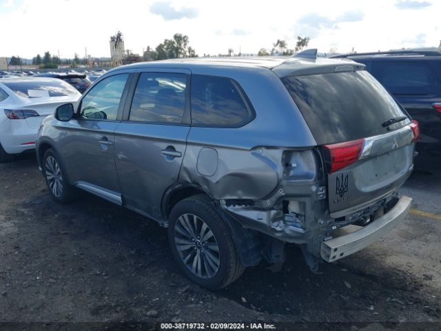 Photo 2 VIN: JA4AD3A3XKZ042641 - MITSUBISHI OUTLANDER 