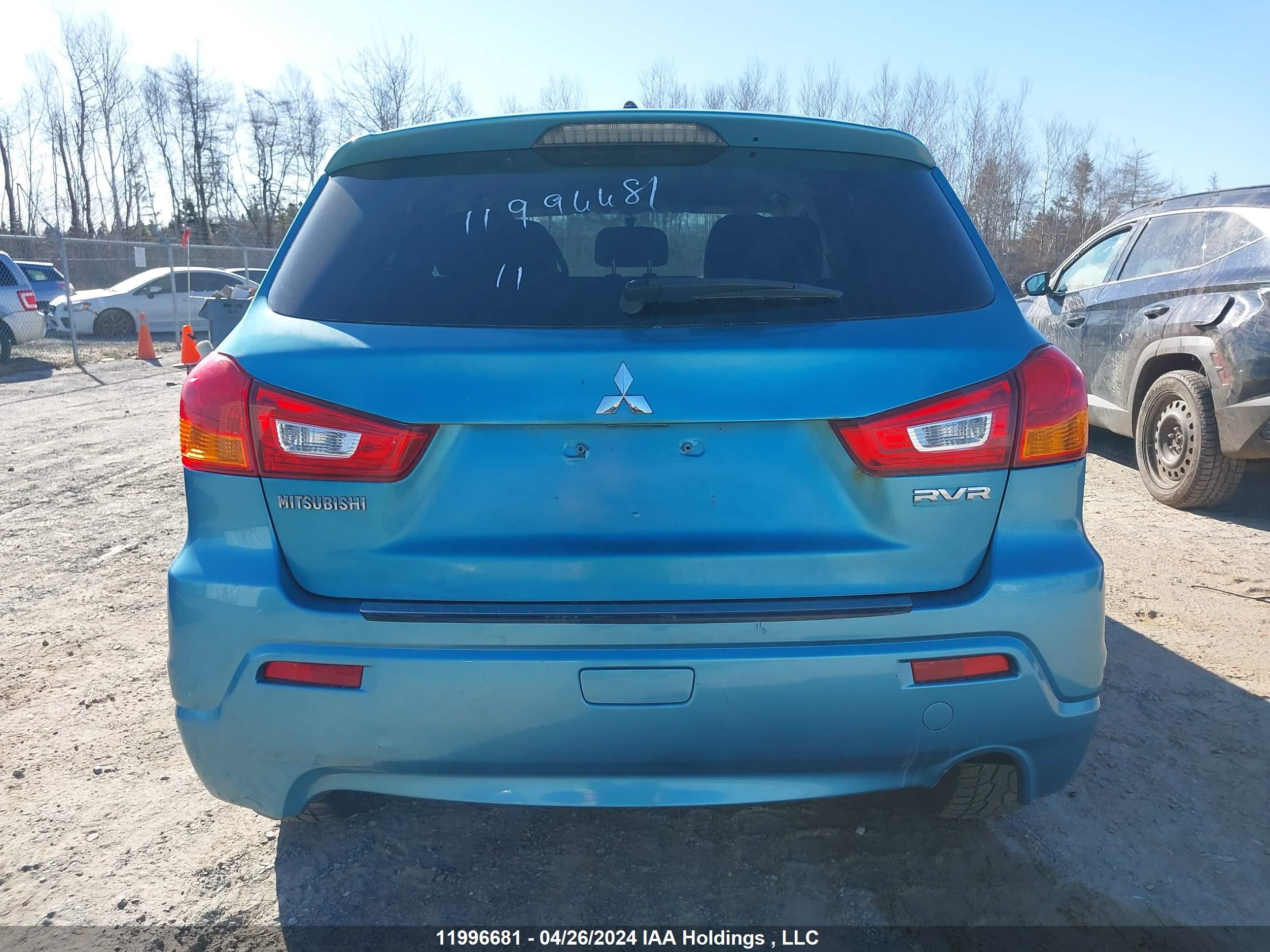 Photo 16 VIN: JA4AH3AU0BZ601594 - MITSUBISHI RVR 