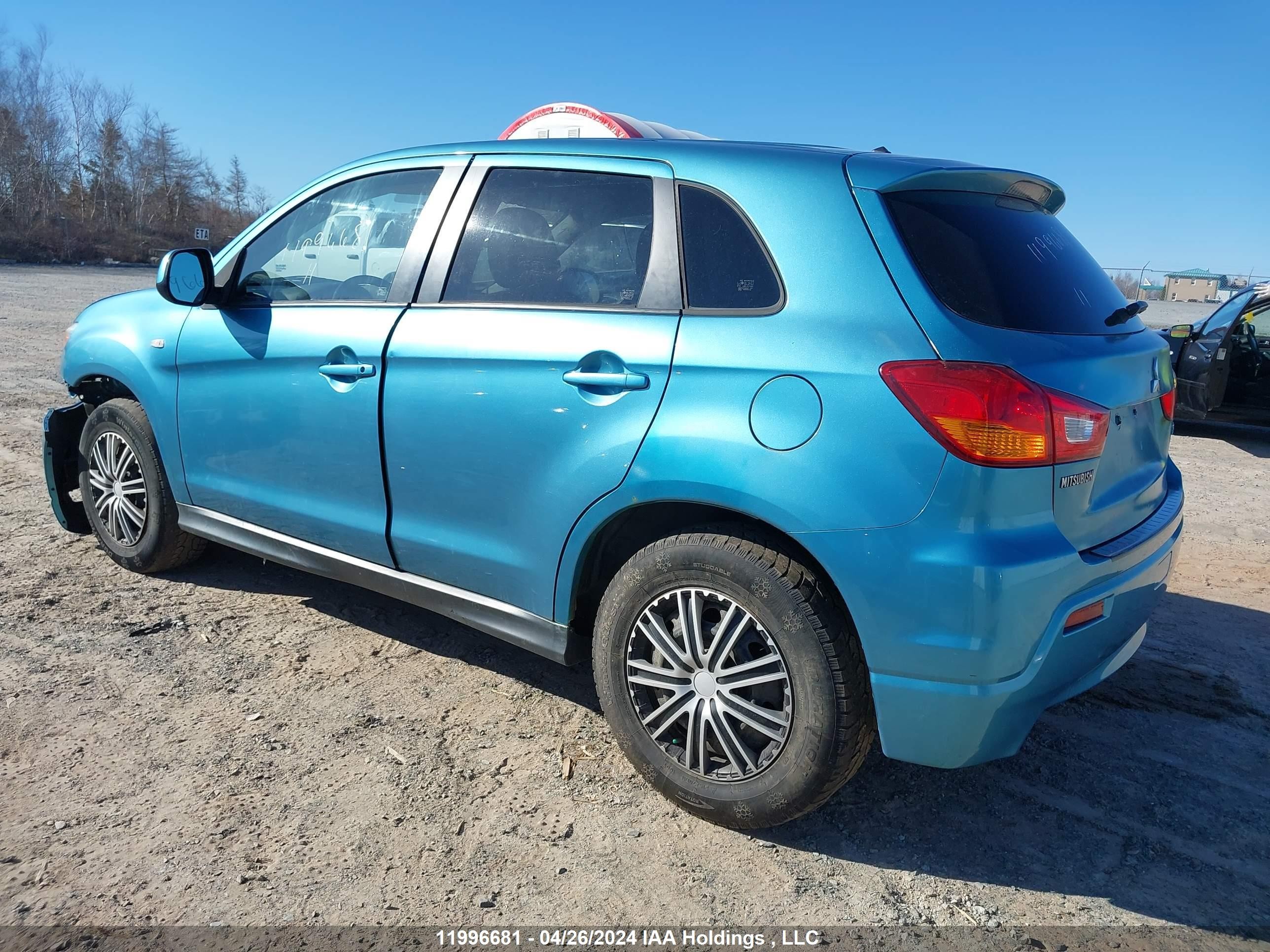 Photo 2 VIN: JA4AH3AU0BZ601594 - MITSUBISHI RVR 