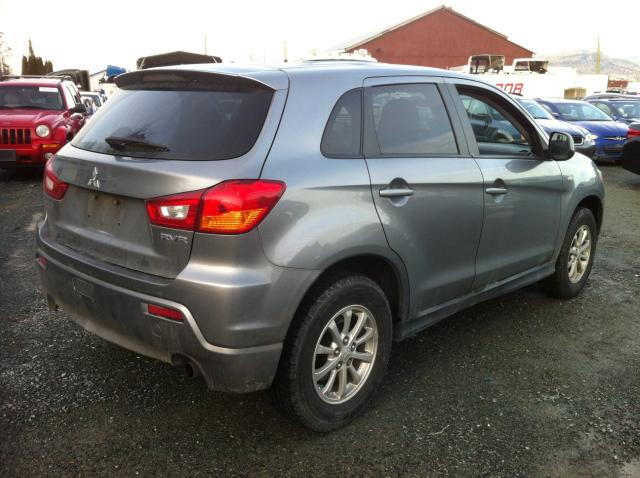 Photo 3 VIN: JA4AH3AU0CZ605288 - MITSUBISHI RVR SE 