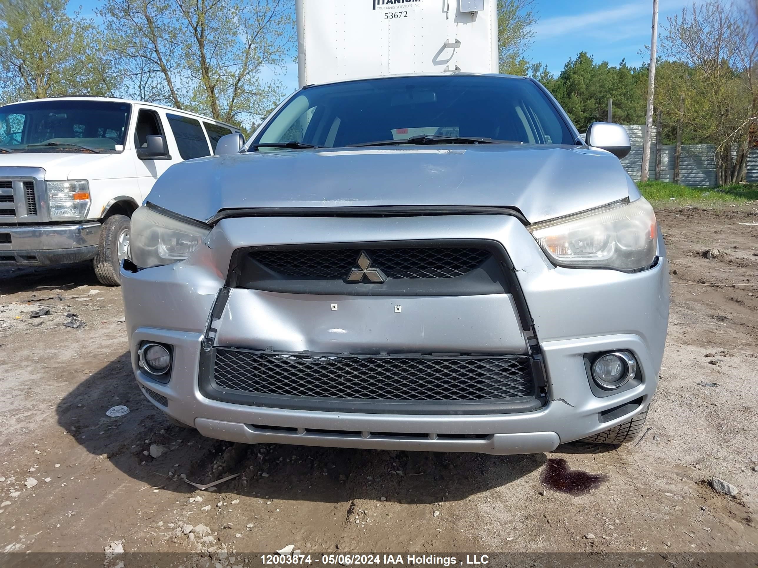 Photo 5 VIN: JA4AH3AU4CZ600157 - MITSUBISHI RVR 