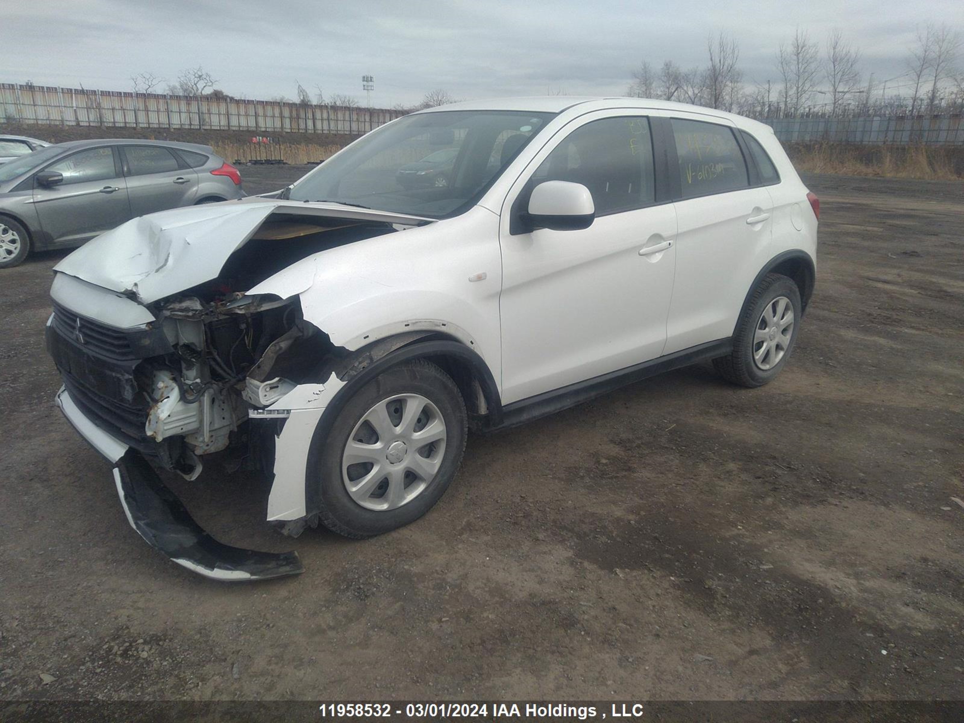 Photo 1 VIN: JA4AH3AU6GZ610310 - MITSUBISHI RVR 