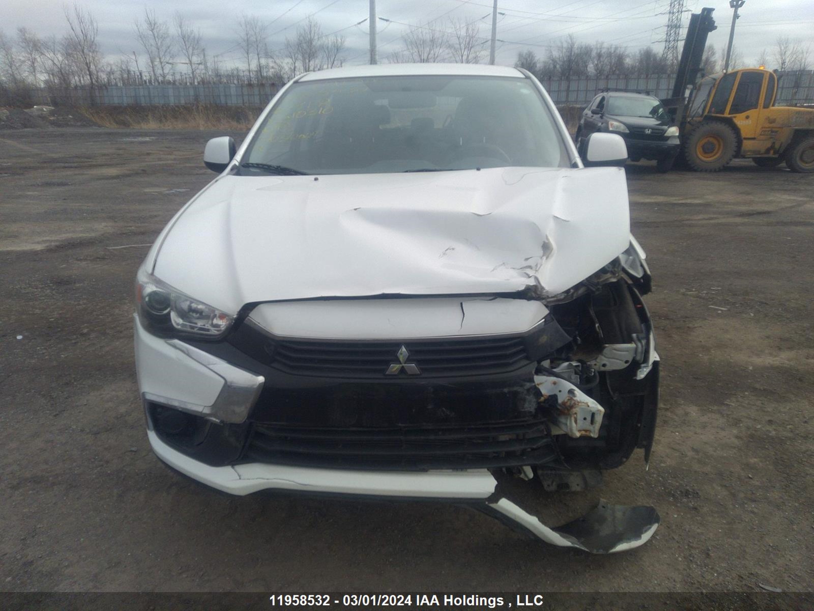 Photo 12 VIN: JA4AH3AU6GZ610310 - MITSUBISHI RVR 