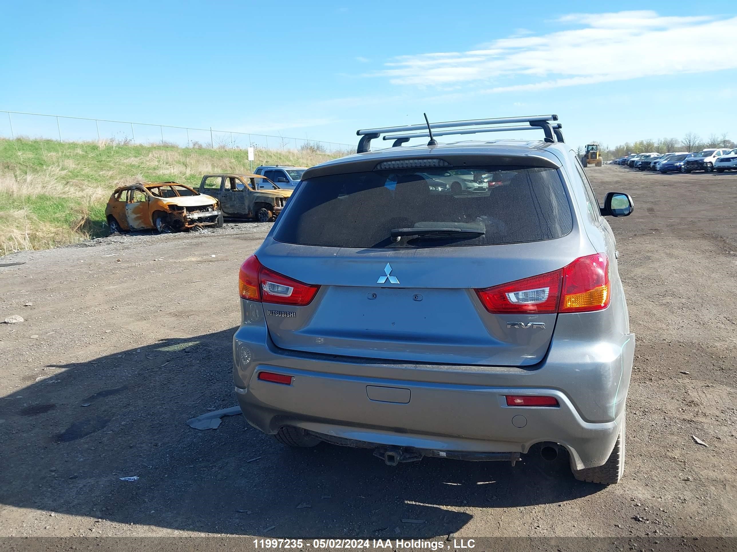 Photo 15 VIN: JA4AH3AU9BZ603568 - MITSUBISHI RVR 