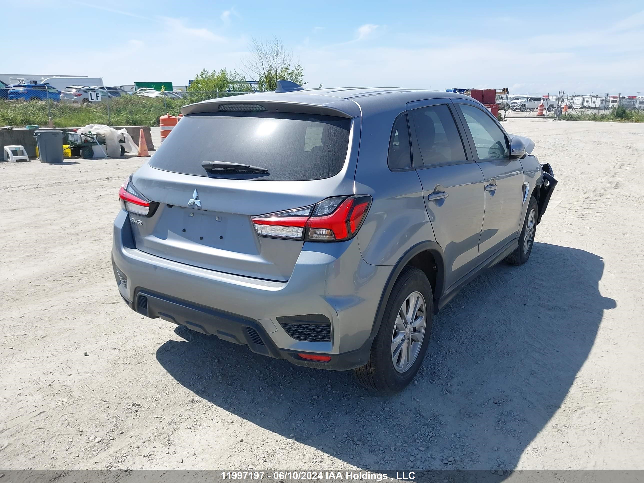 Photo 3 VIN: JA4AHUAU0PU602707 - MITSUBISHI RVR 