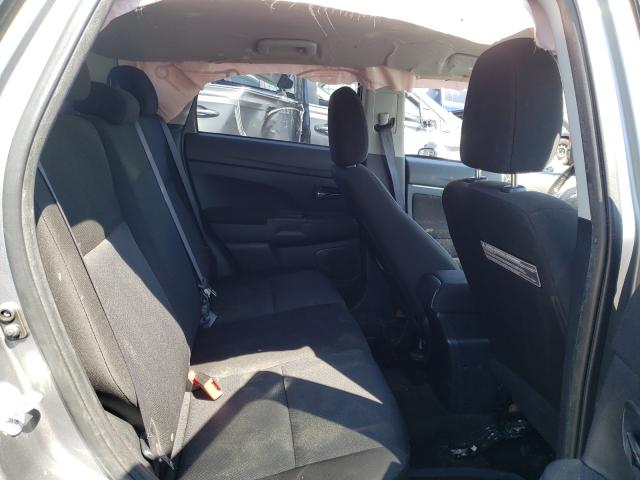 Photo 5 VIN: JA4AJ3AU0BZ607433 - MITSUBISHI RVR SE 