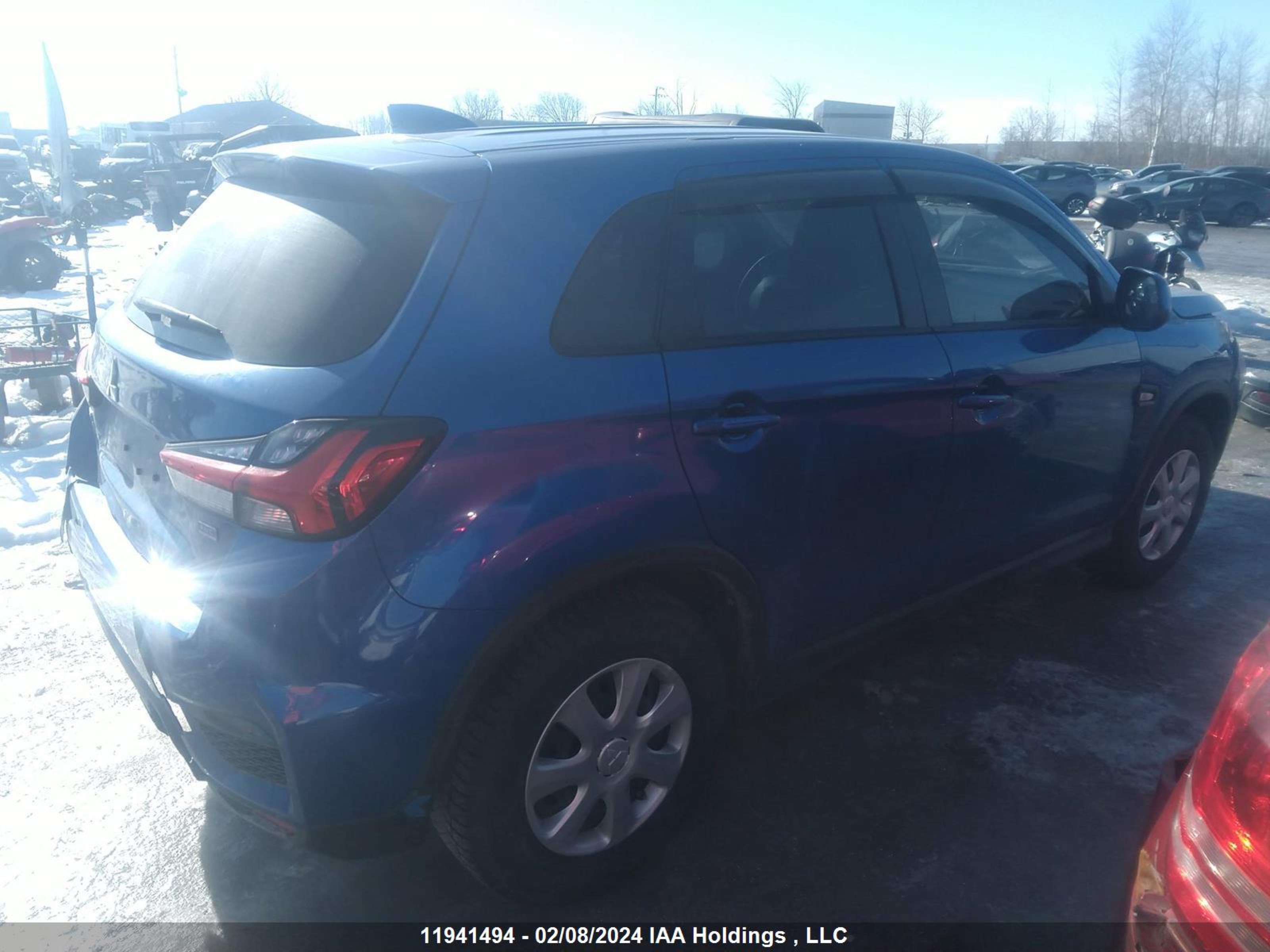 Photo 3 VIN: JA4AJ3AU1LU603468 - MITSUBISHI RVR 