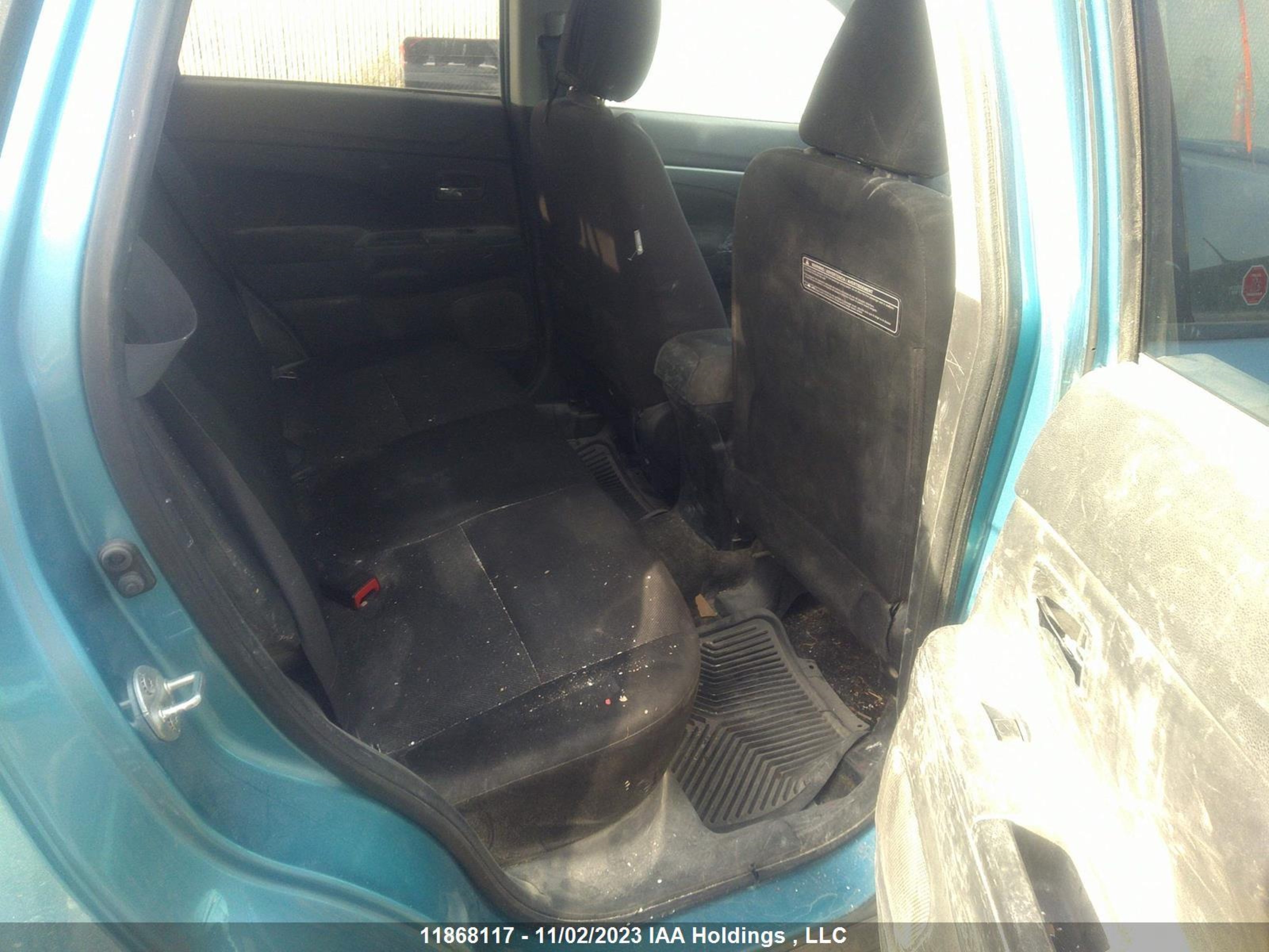 Photo 7 VIN: JA4AJ3AU2CZ600226 - MITSUBISHI RVR 