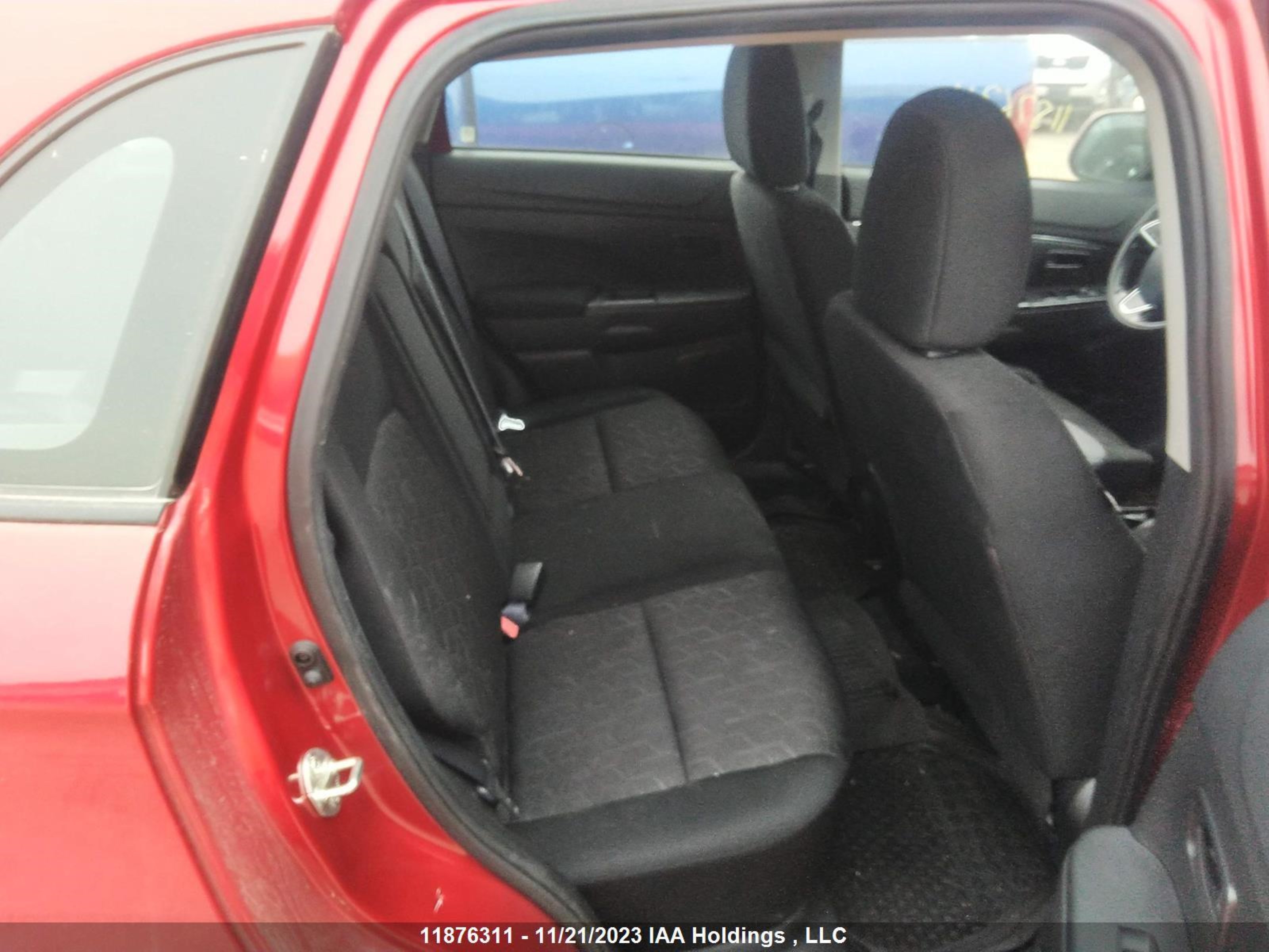 Photo 7 VIN: JA4AJ3AU3LU604251 - MITSUBISHI RVR 