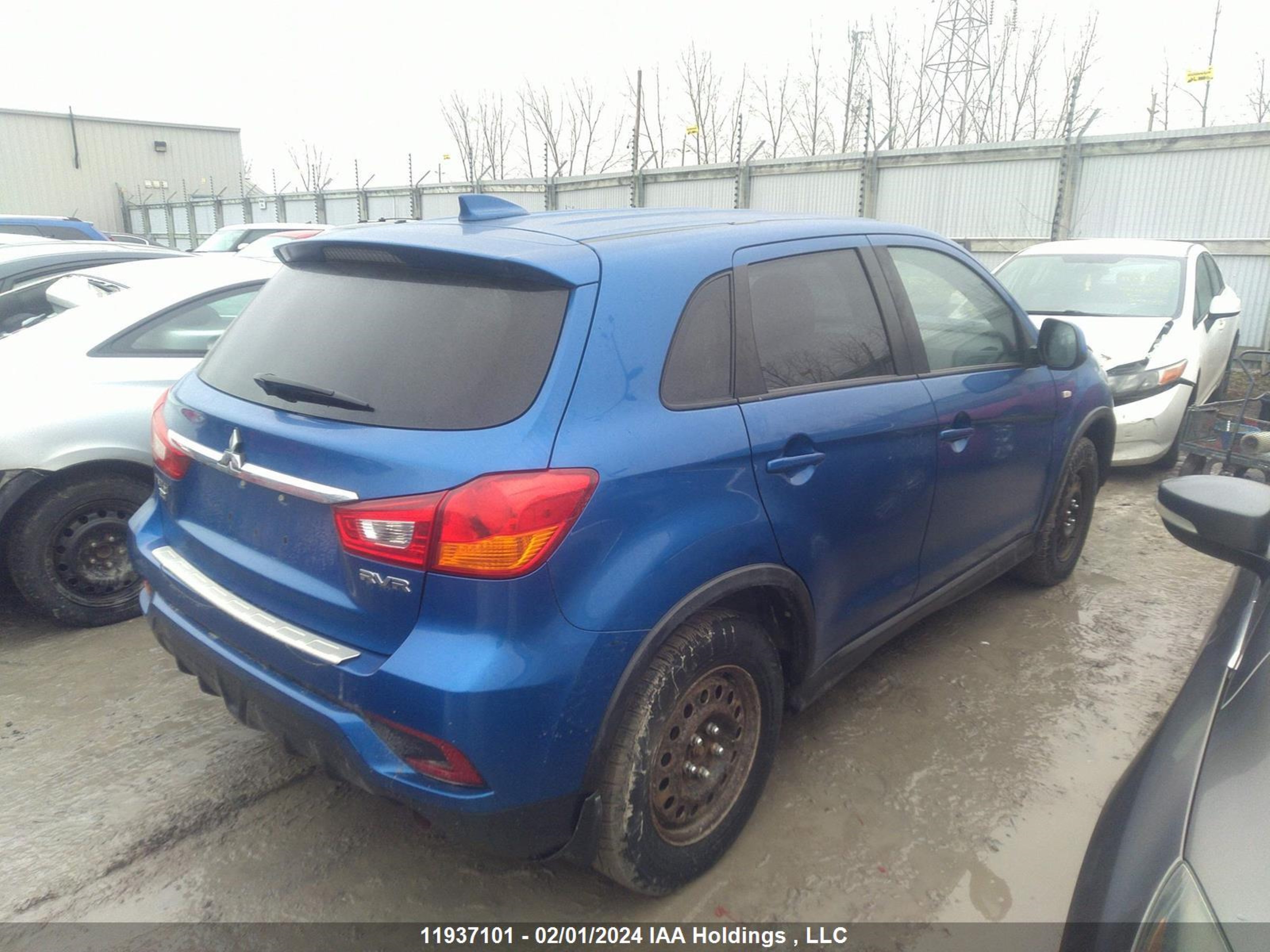 Photo 3 VIN: JA4AJ3AU5KU600376 - MITSUBISHI RVR 