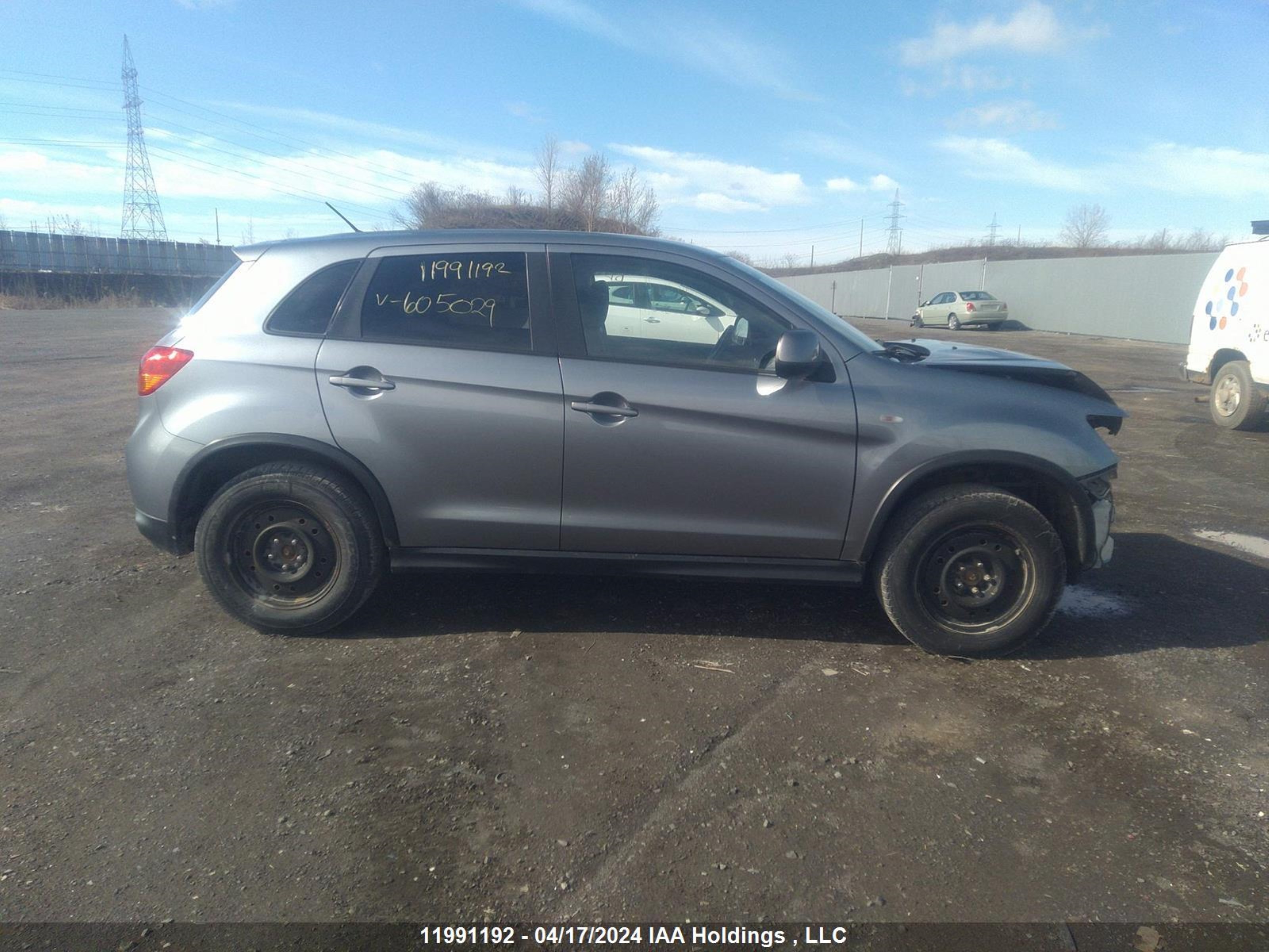 Photo 13 VIN: JA4AJ3AU6GZ605029 - MITSUBISHI RVR 