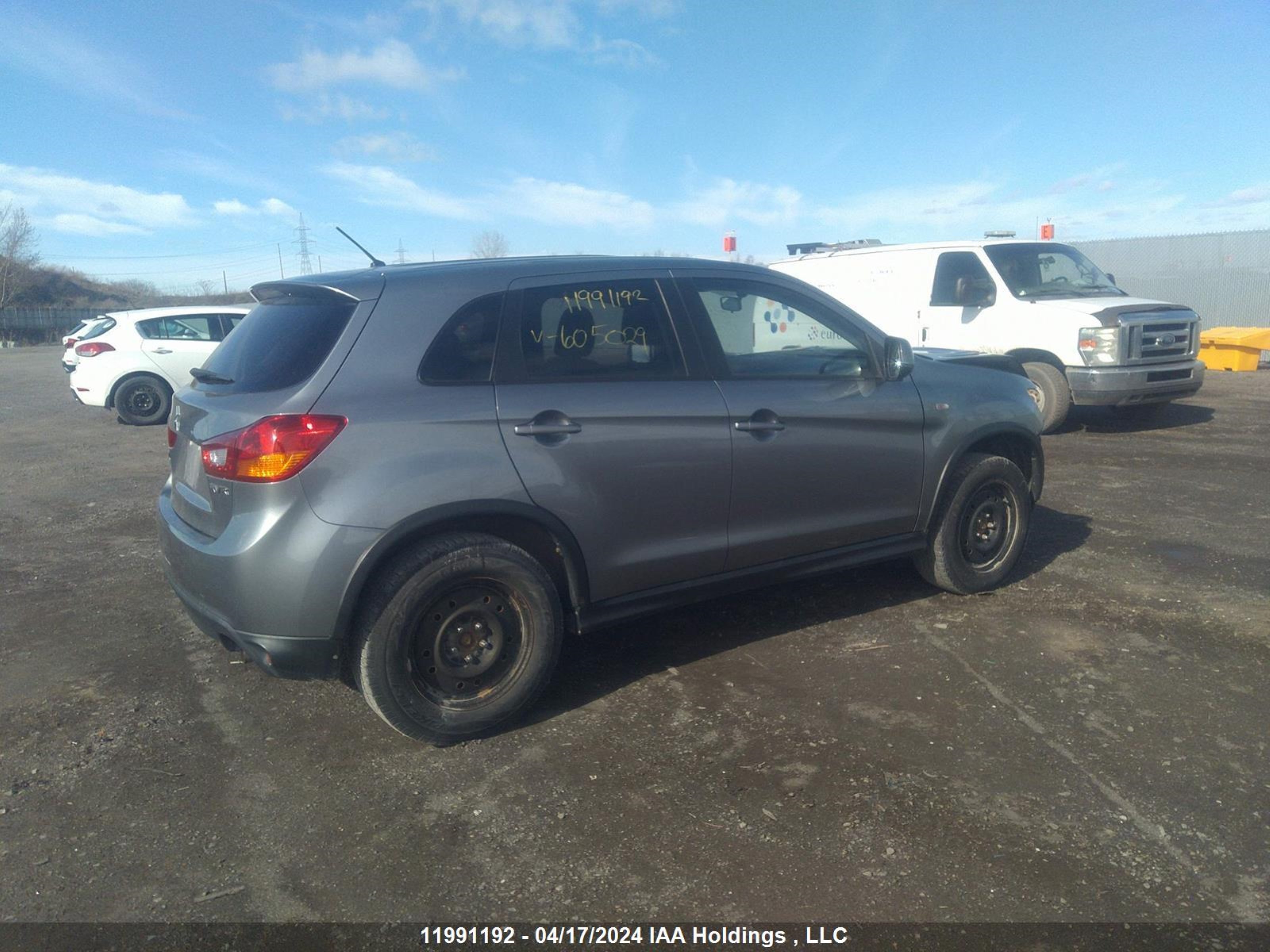 Photo 3 VIN: JA4AJ3AU6GZ605029 - MITSUBISHI RVR 