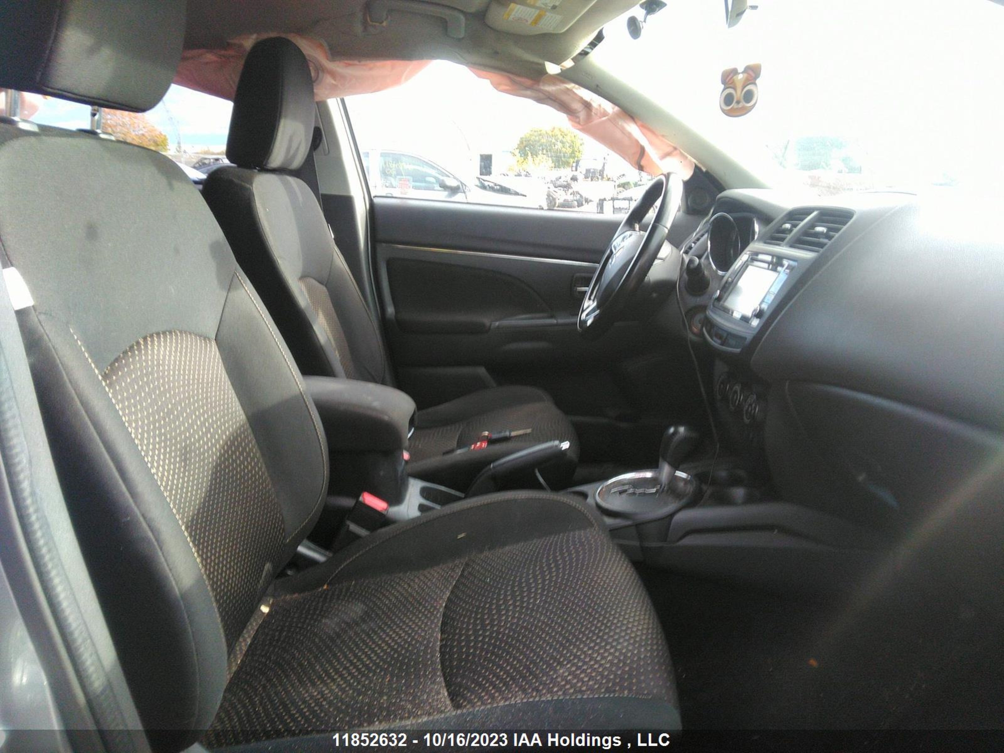 Photo 4 VIN: JA4AJ3AU7GZ606612 - MITSUBISHI RVR 