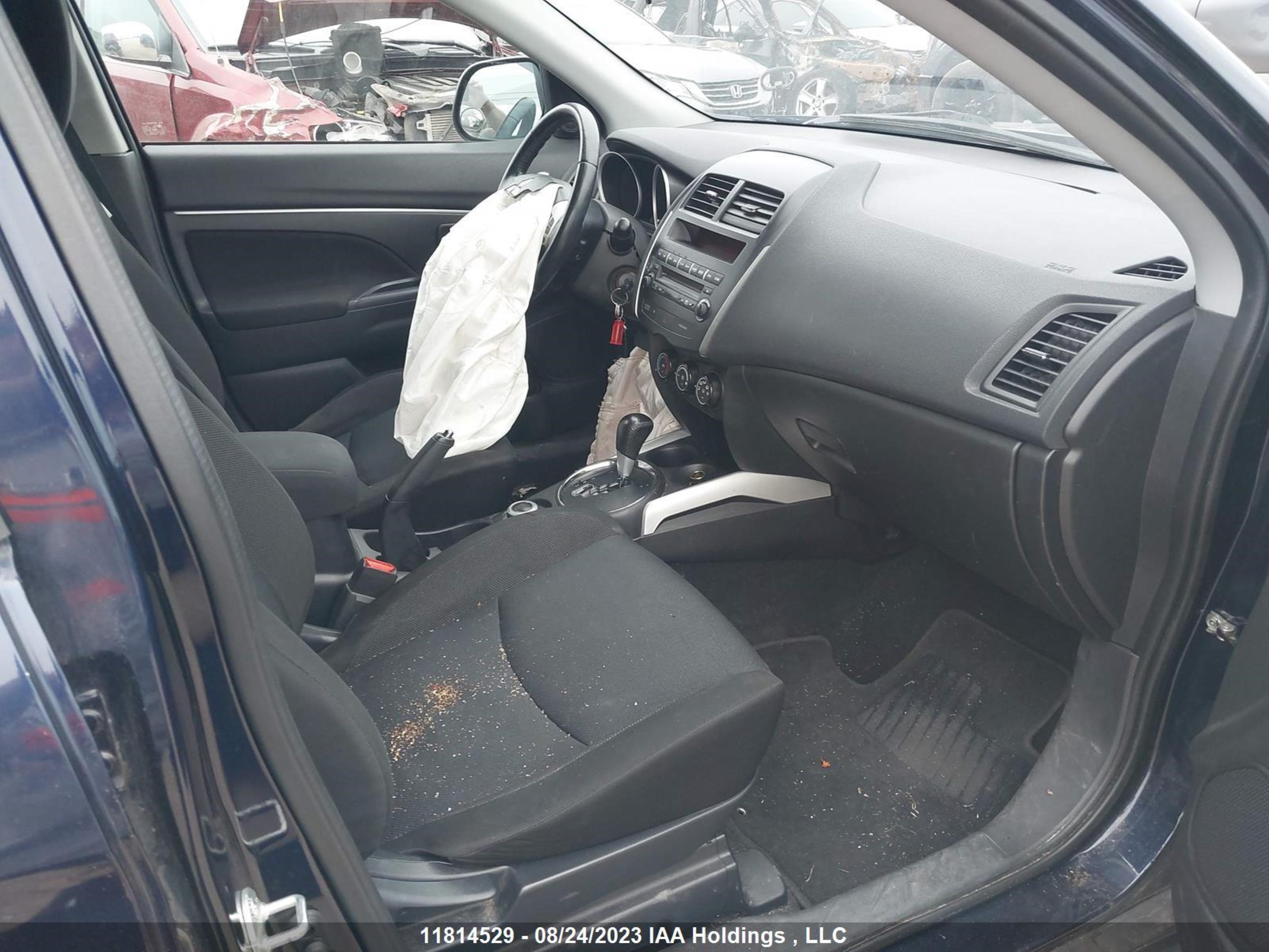 Photo 4 VIN: JA4AJ3AU8CZ604376 - MITSUBISHI RVR 