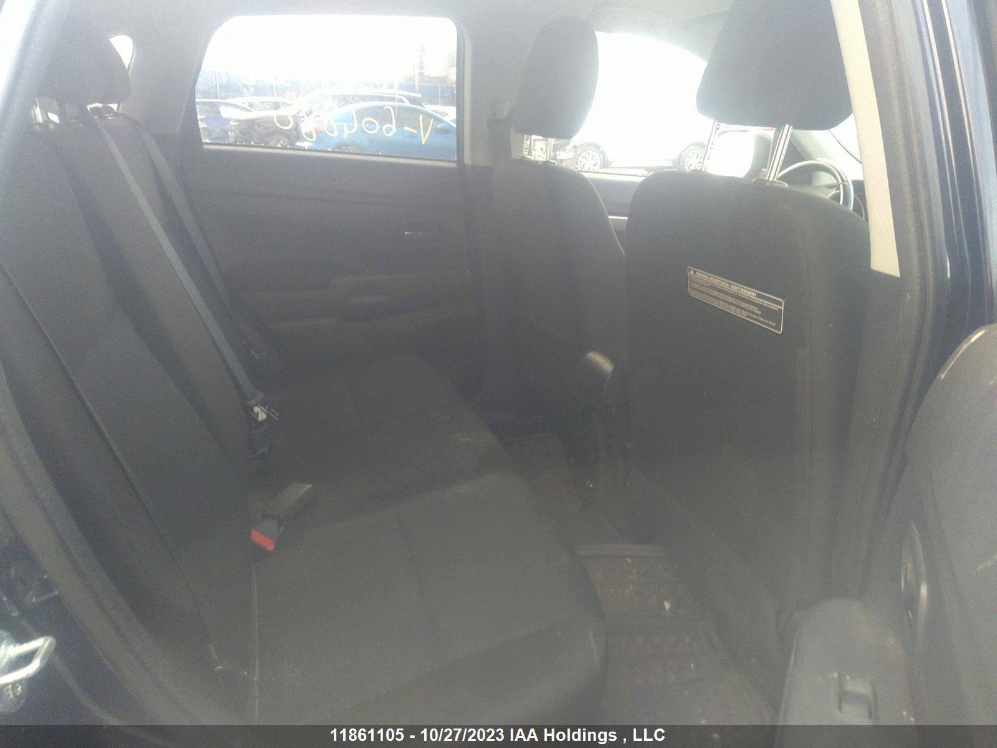 Photo 7 VIN: JA4AJ3AU8CZ604880 - MITSUBISHI RVR 