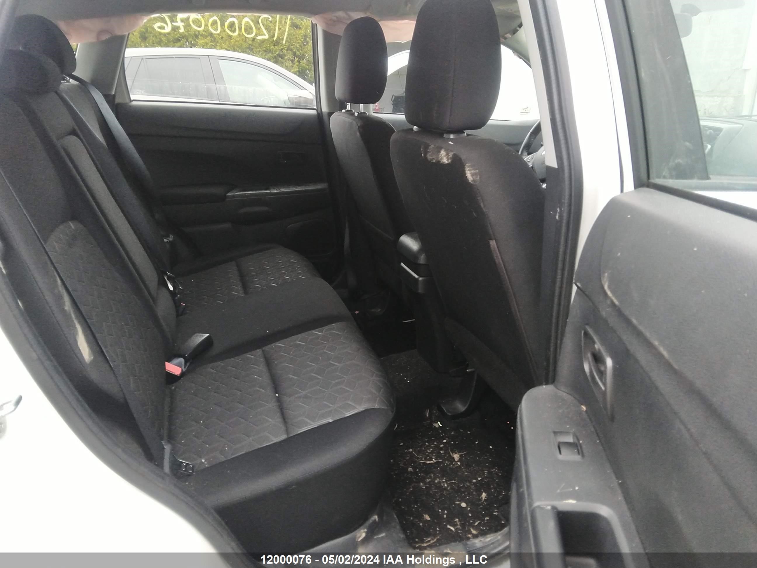 Photo 7 VIN: JA4AJ3AU8LU600616 - MITSUBISHI RVR ES 