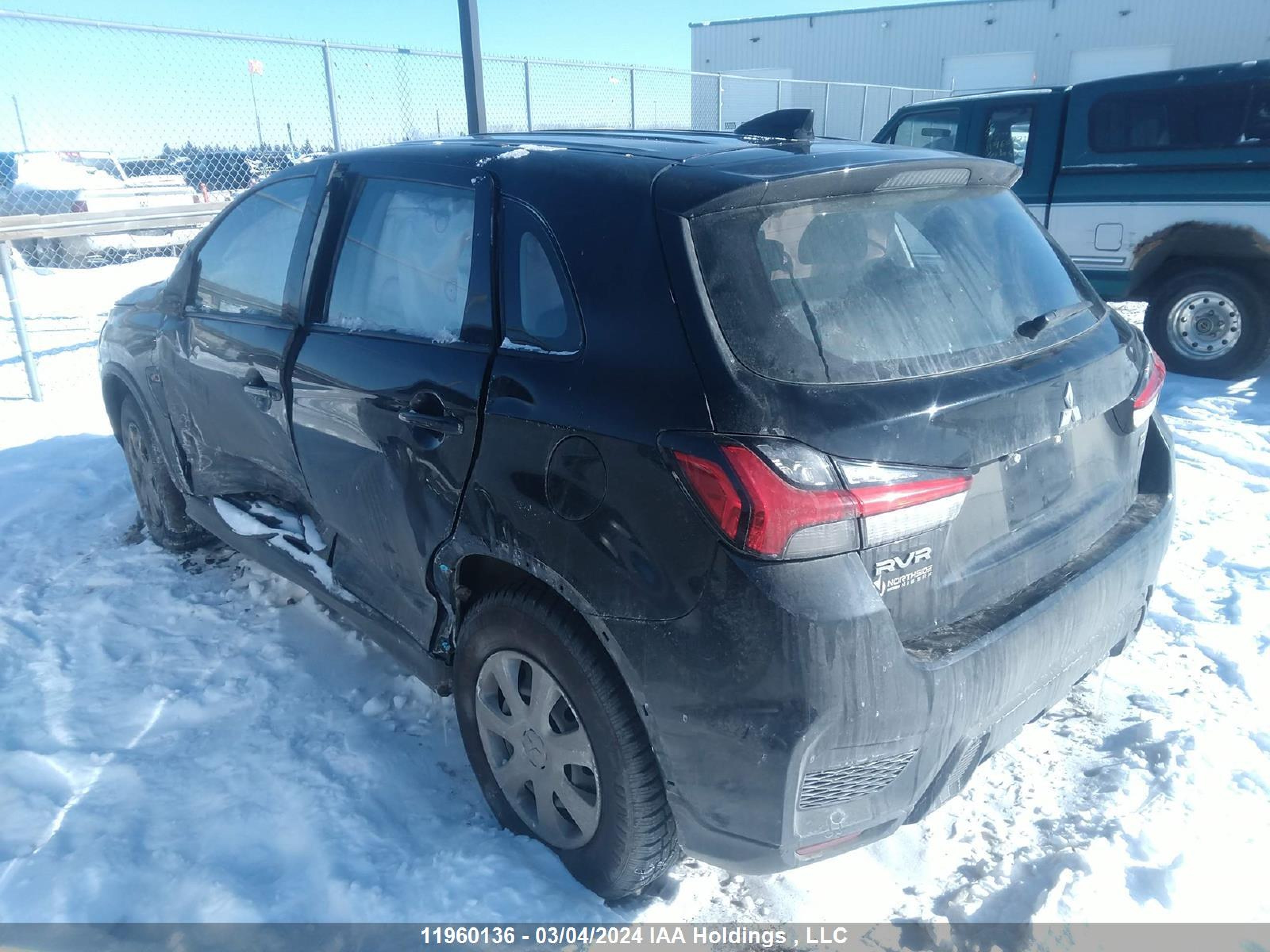 Photo 2 VIN: JA4AJ3AU8LU602169 - MITSUBISHI RVR 