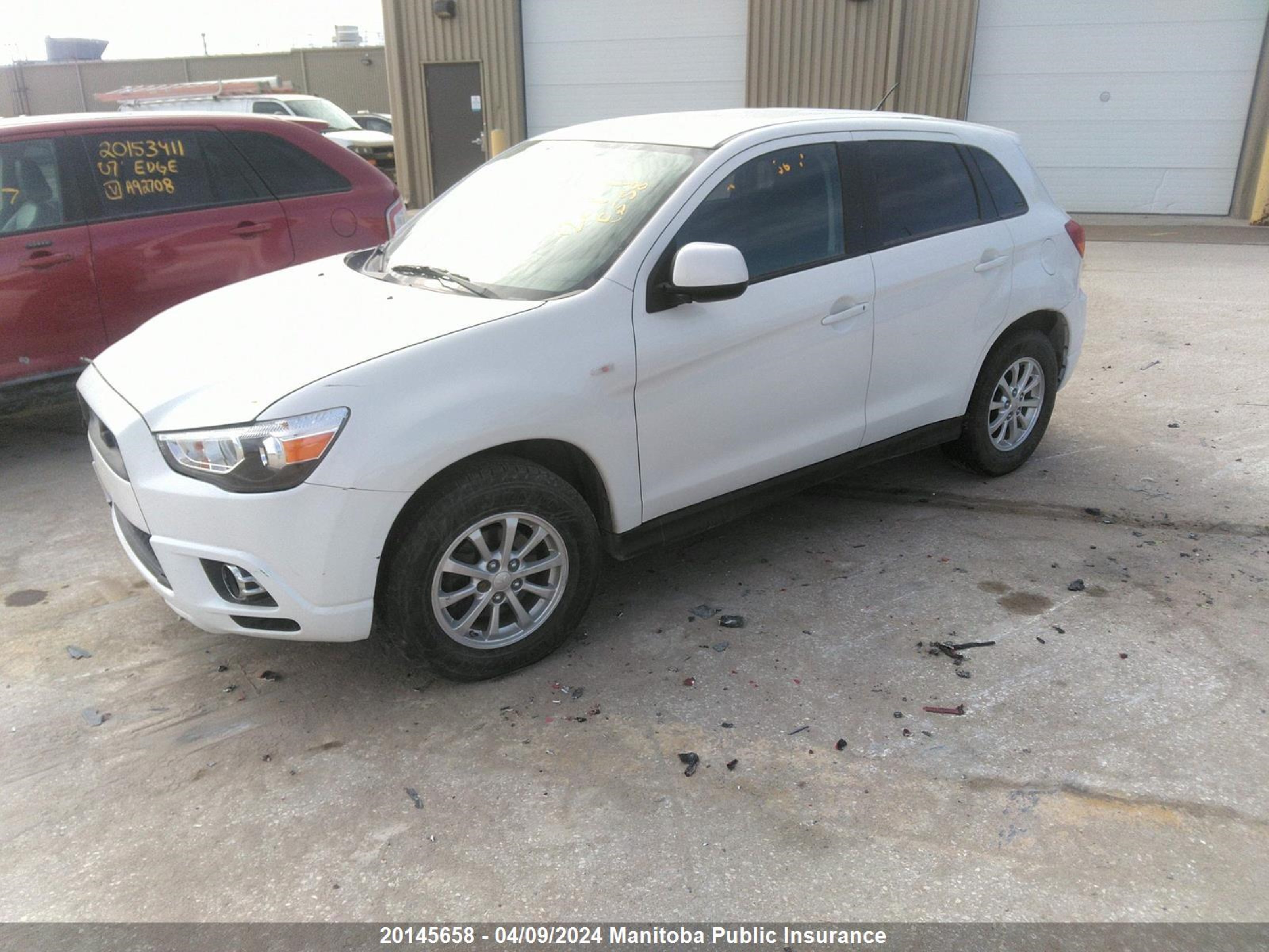 Photo 1 VIN: JA4AJ3AUXCZ601169 - MITSUBISHI RVR 