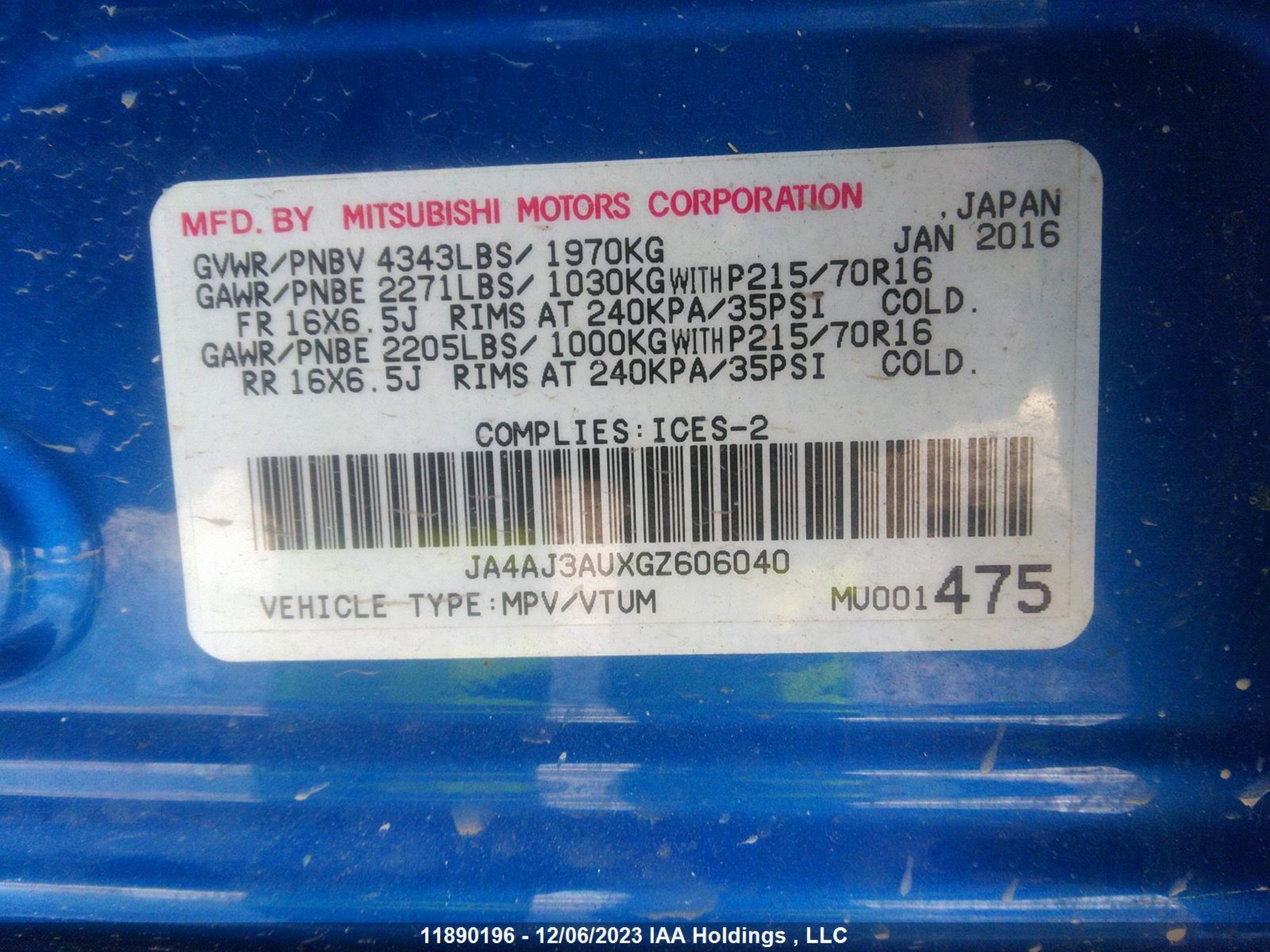 Photo 8 VIN: JA4AJ3AUXGZ606040 - MITSUBISHI RVR 